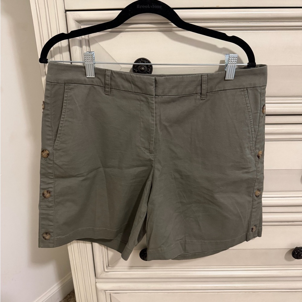 J. Jill Cotton Linen Blend Bermuda Short